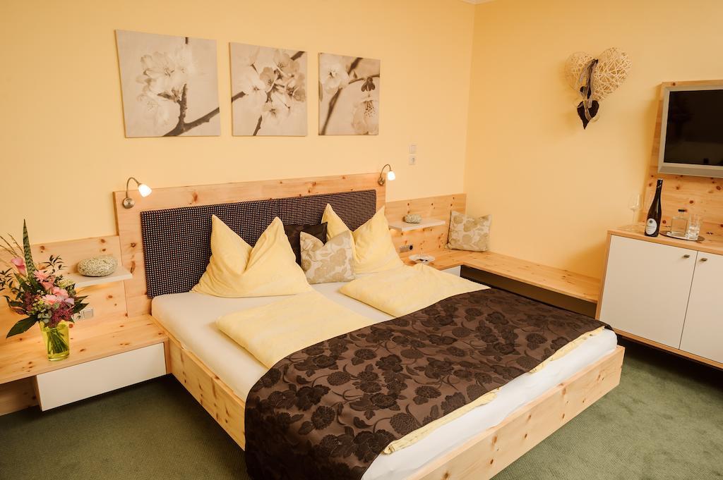 Weingut Donabaum "In Der Spitz" Apartment Spitz an der Donau Room photo